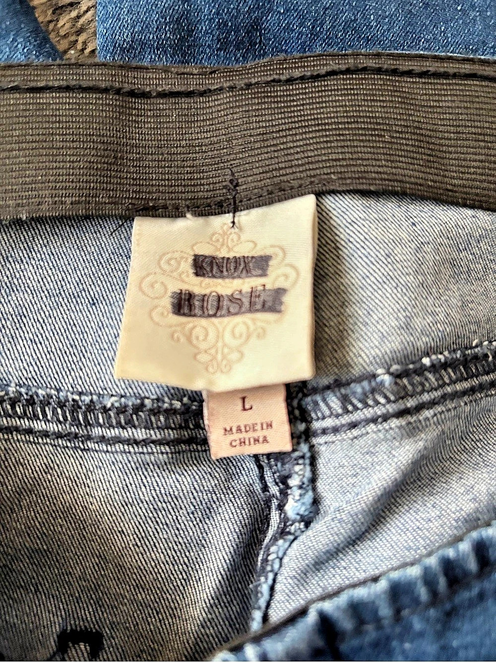 Blue Flare Jeans Size Large - Picture 5 of 5